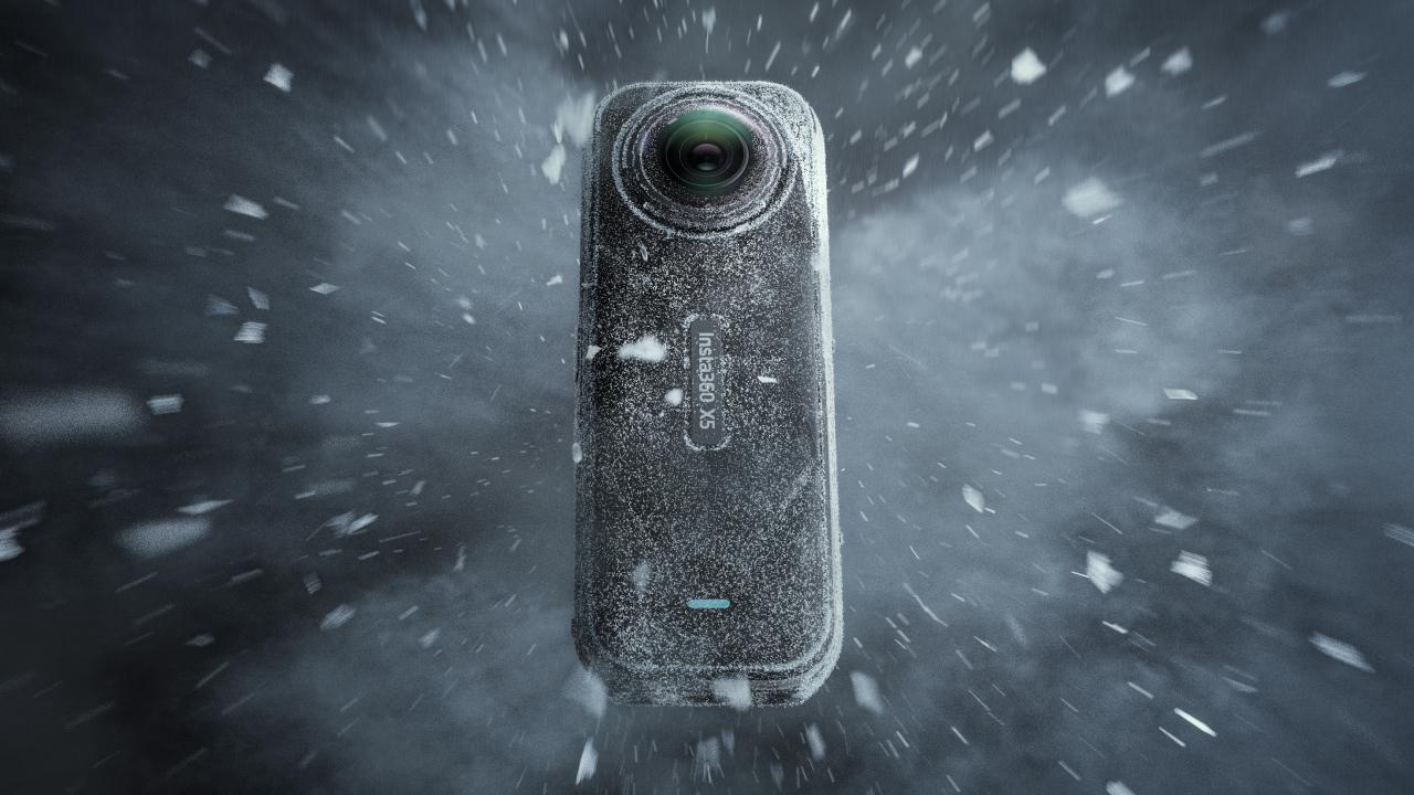 Insta360 X5